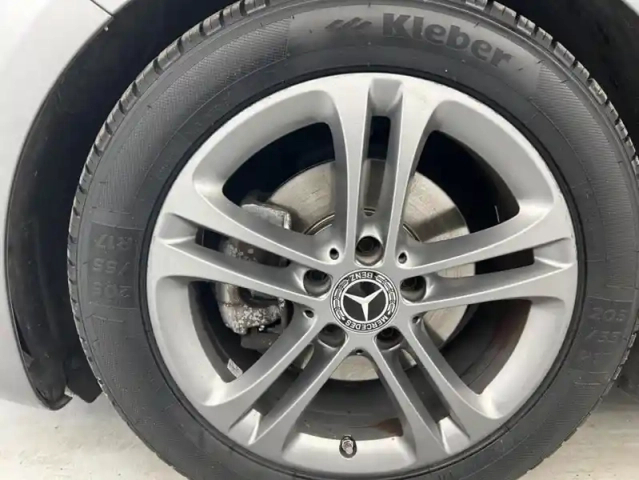 Mercedes Classe A 180 d 7g-dct style line 5p — photo 21