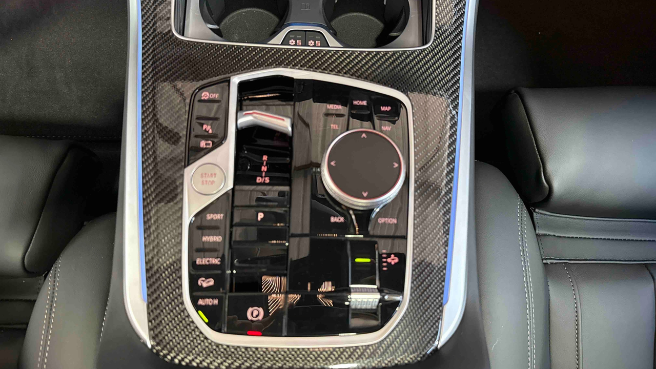 BMW X5 xDrive50e 489 ch BVA8 — photo 21