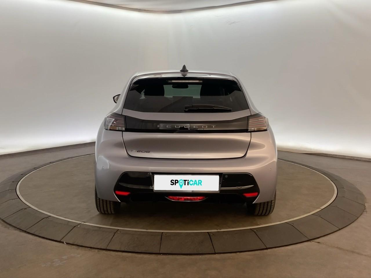 Peugeot 208 electrique 156 ch 54 kwh allure — photo 5