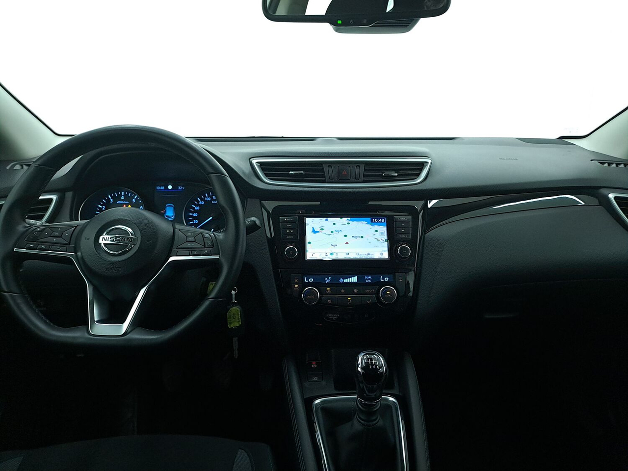 Nissan Qashqai — photo 10
