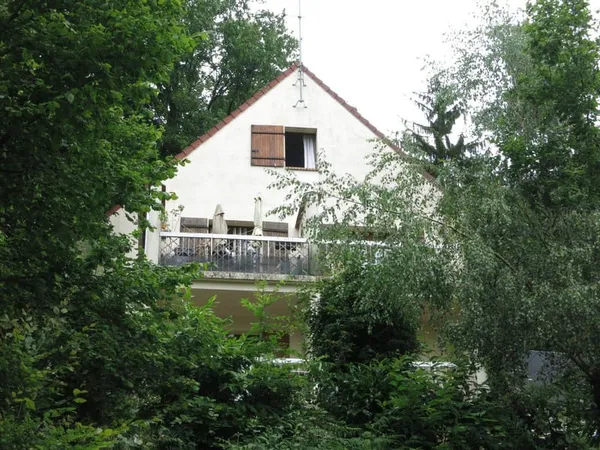 Studio 1 pièce 20 m²
