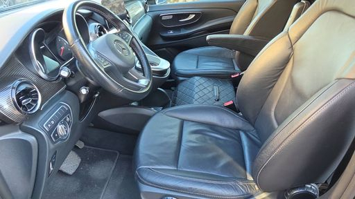 Mercedes Classe V 300d 237 9G-Tronic - Avantgarde Extra Long – 2022 – 130513 km – Diesel – Boîte Automatique — photo 8