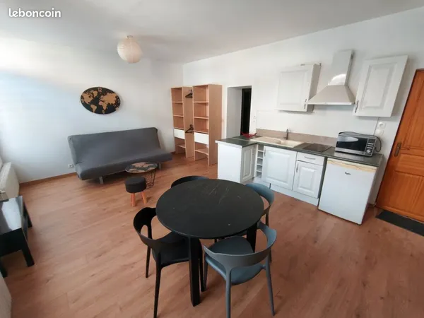 Studio 30M2 proche Gare et toutes commodités