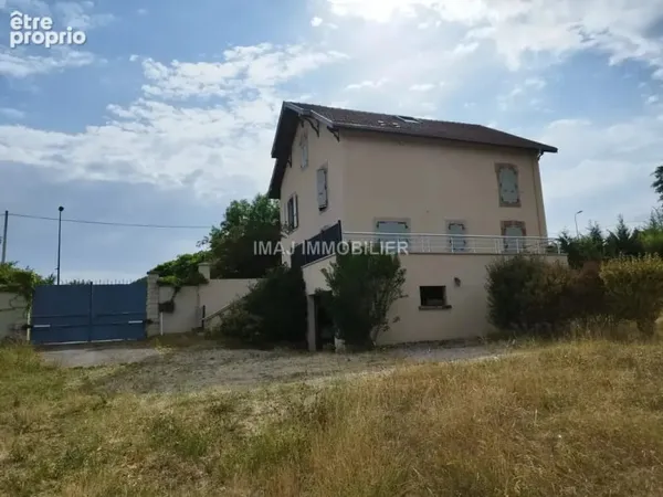 Maison de charme - 211 m2 - nomexy