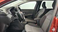 Dacia Jogger 1.6 hybrid 140ch Extreme 7 places -24 — photo 12