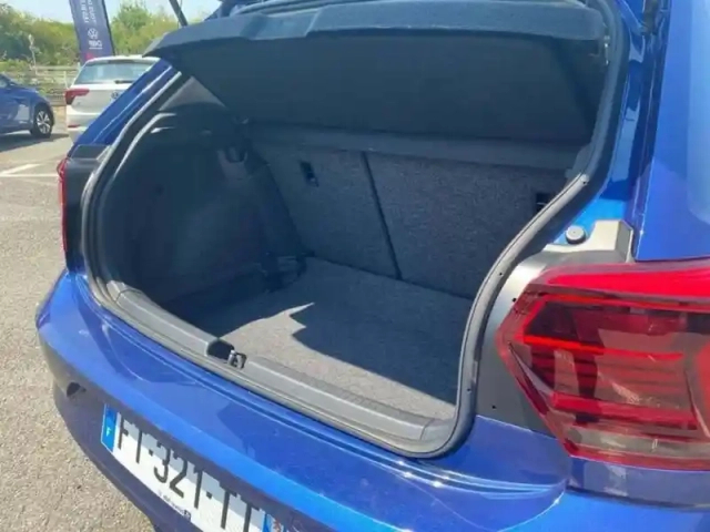 Volkswagen Polo business 1.0 80 s&amp;s bvm5 lounge — photo 2