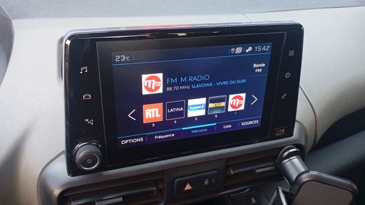 Peugeot Rifter 1.5 BlueHDi 130 - Allure – 2019 – 95002 km – Diesel – Boîte Manuelle — photo 38