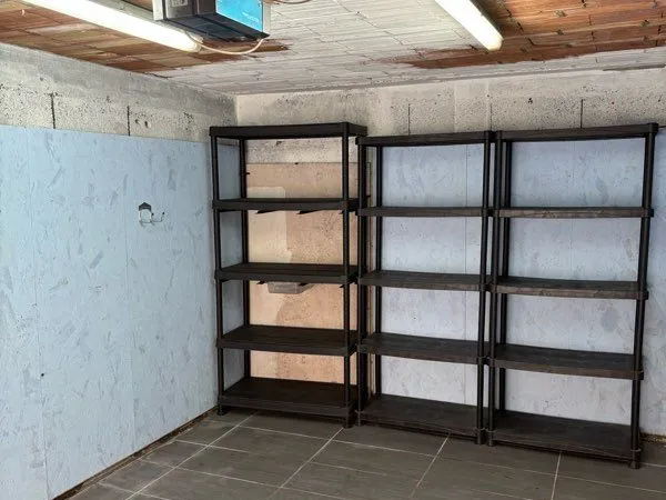 Vends Garage Antibes 15 m2
