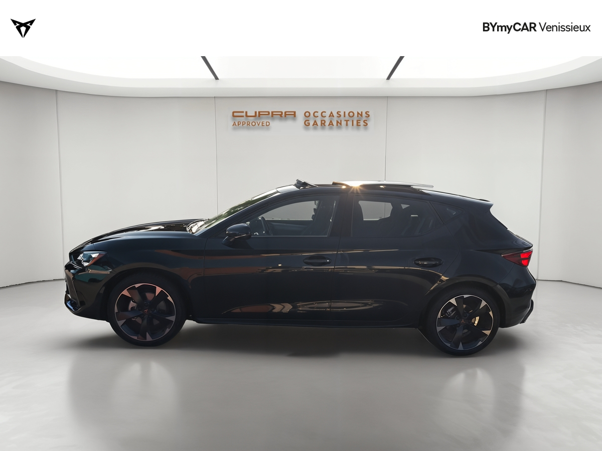 Cupra Leon 1.5 eTSI Hybrid 150 ch DSG7 — photo 2