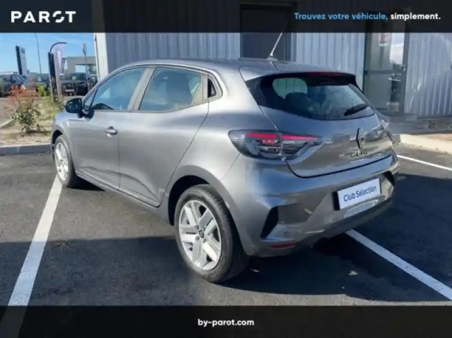 Renault Clio 1.5 blue dci 100ch evolution - 24 — photo 13