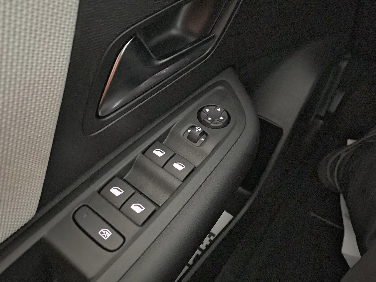 Citroën C4 hybride 145 ch e-dcs6 max — photo 20