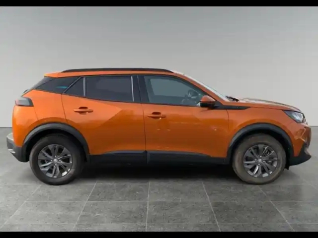 Peugeot 2008 e- 136ch style — photo 6