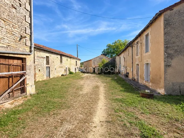Maison 7 pièces 144 m²