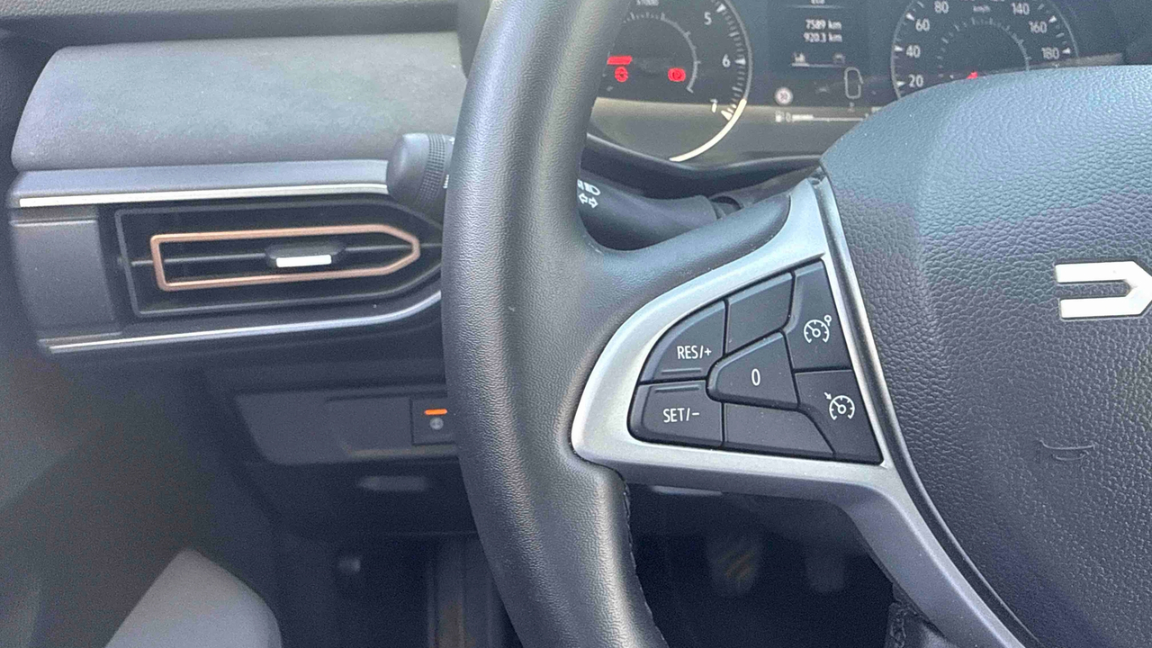 Dacia Sandero TCe 90 GSR2 — photo 17