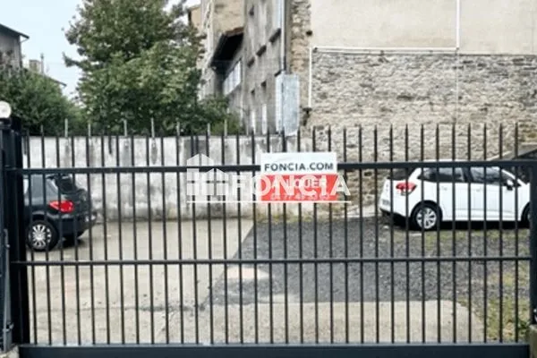 Stationnement Location Saint-Étienne   52€