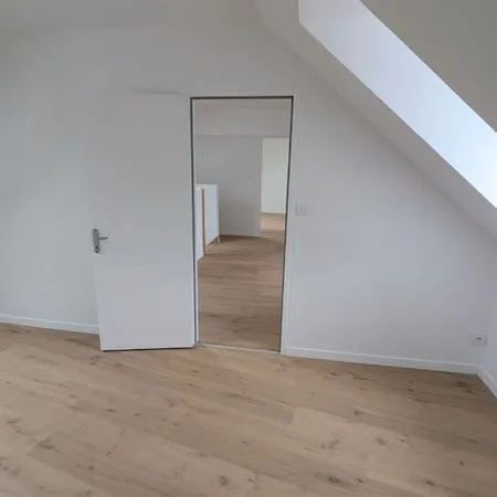 Logement F4 Saint Sauveur Village