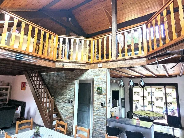 Maison 6 pièces 137 m²
