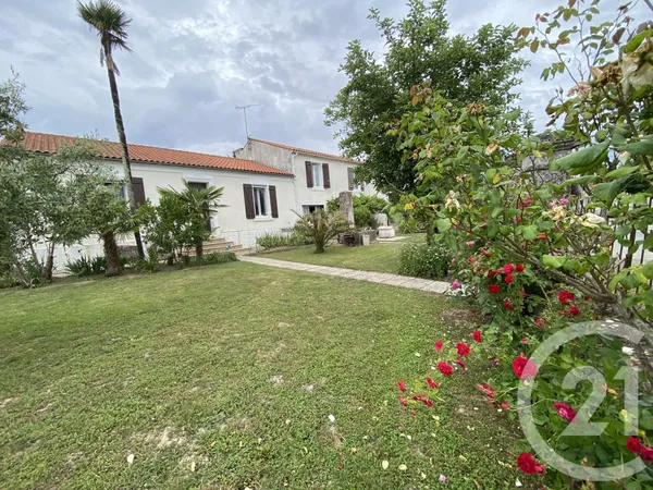Maison 6 pièces 194 m²