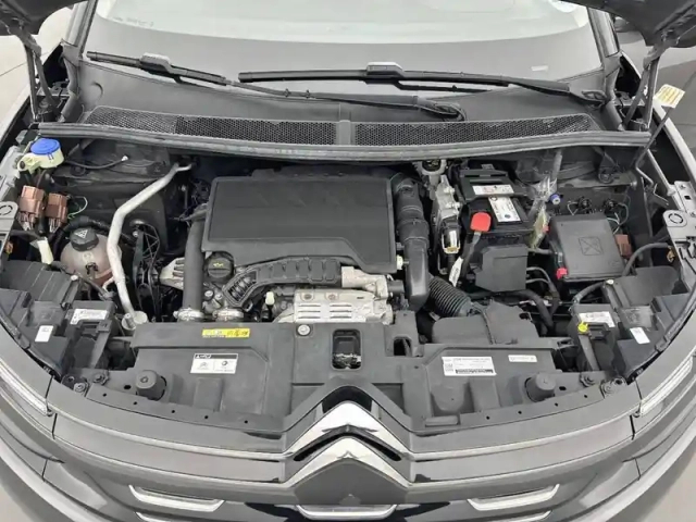 Citroën C5 Aircross puretech 130 s&amp;s eat8 — photo 27