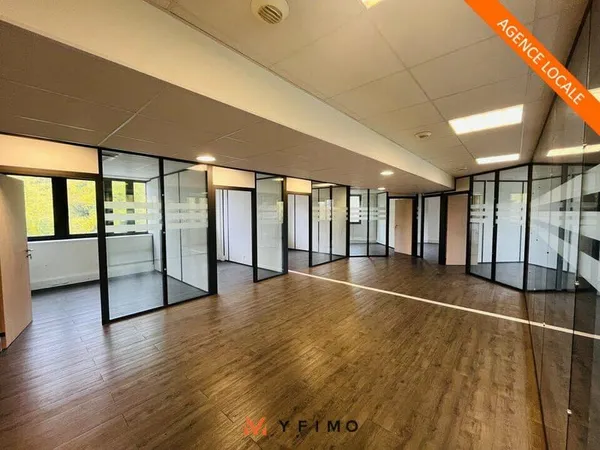 Bureaux 237 m²
