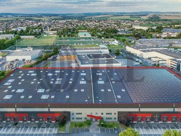Entrepôt 16230 m²