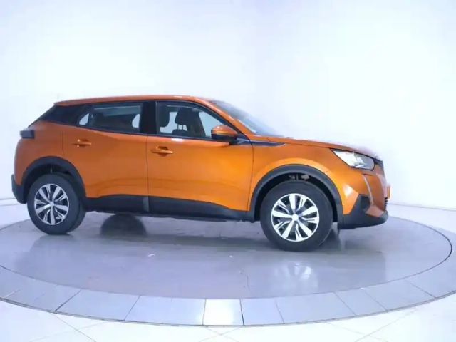 Peugeot 2008 puretech 100 s&amp;s bvm6 — photo 4