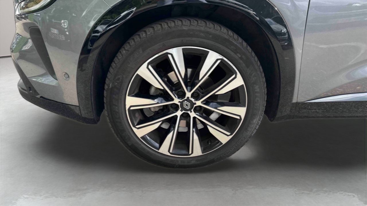 Renault Austral mild hybrid 160 auto — photo 14
