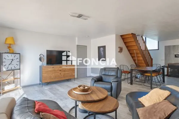 Maison 4 pièces 94 m²