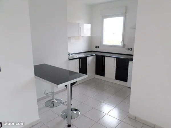 Loue appartement T2