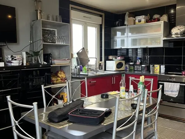 Bien immobilier de rendement Vente Saint-Pabu  261m² 299500€