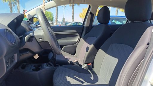 Mitsubishi Space Star 1.0 MIVEC 71 - In – 2019 – 64722 km – Essence – Boîte Manuelle — photo 6
