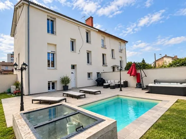 CLERMONT-FERRAND - Maison Michelin 82 m2 avec 4 pièces entiè
