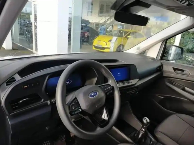 Ford Transit Connect l1 2.0 ecoblue 102ch fourgon trend — photo 5
