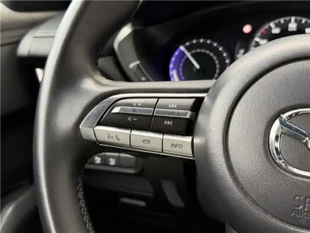 Mazda Mx-30 e-skyactiv 145 ch — photo 19