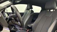 Audi A1 Sportback 30 TFSI 110ch S line S tronic 7 — photo 12