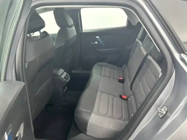 Citroën C4 e- 136 ch automatique — photo 12
