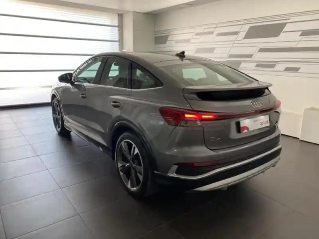 Audi Q4 E-Tron q4 sportback e-tron 40 e-tron 204ch s line — photo 5