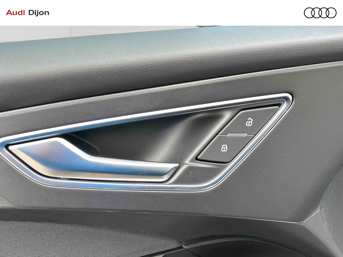 Audi Q4 SUV e-tron Performance Pack Business — photo 17