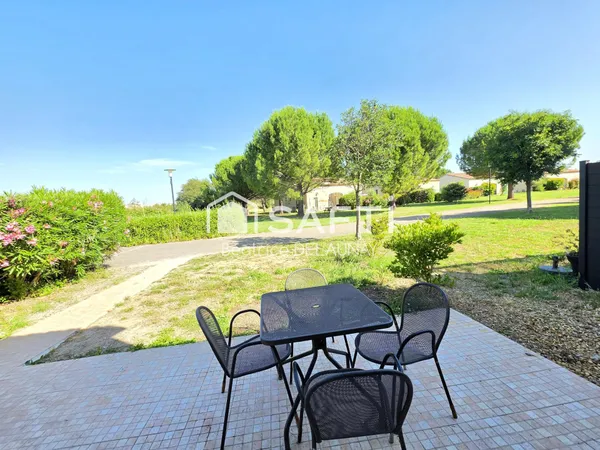 JASSE 48M2, DEUX CHAMBRES ET PLACE DE PARKING