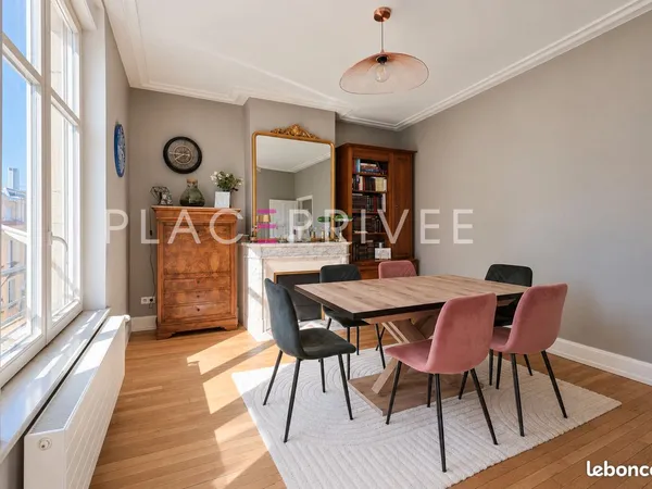 Appartement 4 pièces 97 m²