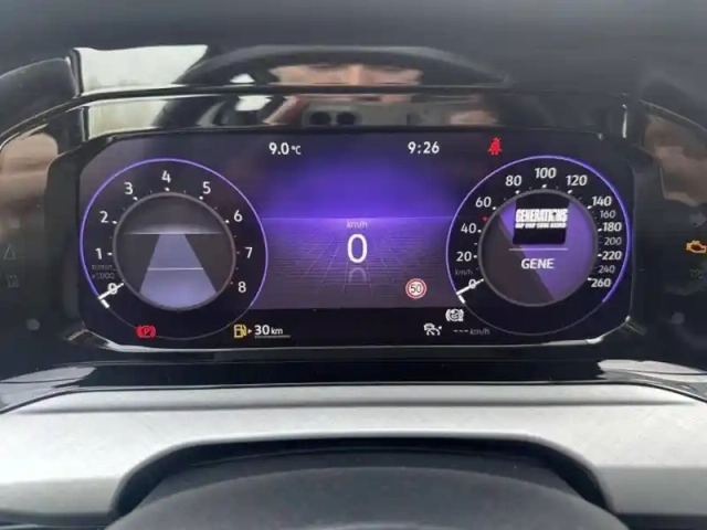 Volkswagen Golf 1.0 tsi opf 110 bvm6 — photo 52