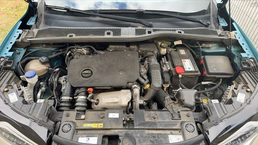 DS DS3 Crossback 1.5 BlueHDi 130 EAT8 - Grand Chic – 2019 – 106360 km – Diesel – Boîte Automatique — photo 21
