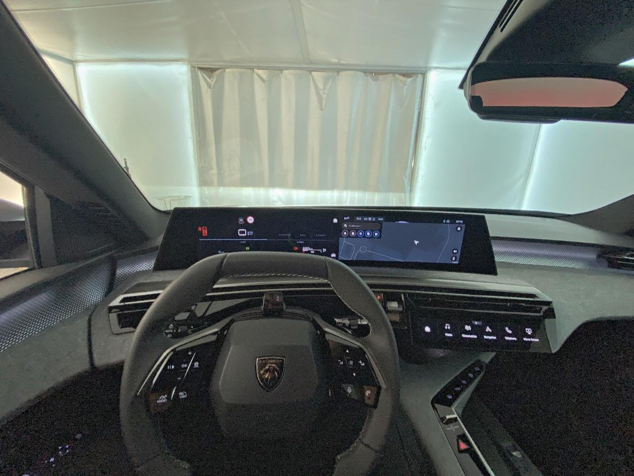 Peugeot 3008 hybrid 145 e-dcs6 gt — photo 12