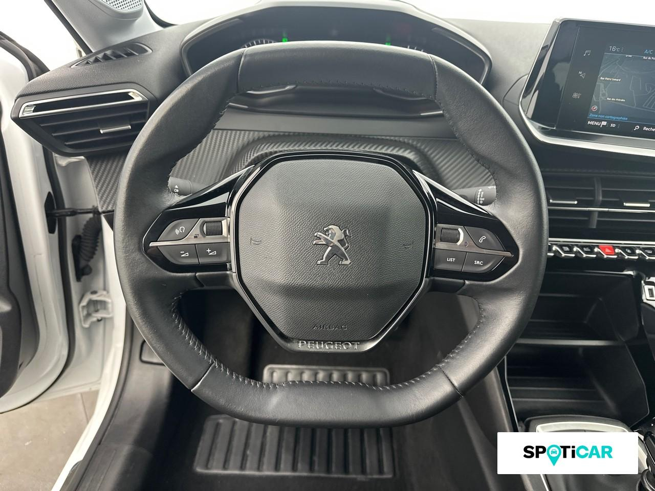 Peugeot 208 1.2 puretech 100ch s&s style 118g — photo 12