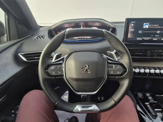 Peugeot 3008 puretech 130ch s&amp;s eat8 — photo 16