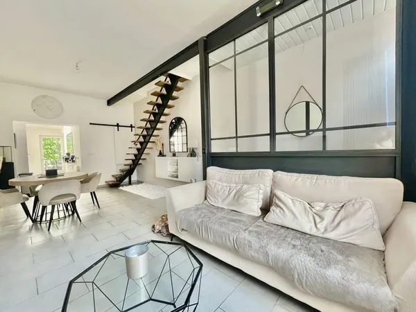 WASQUEHAL - Maison rénovée de 80m2 avec exterieur