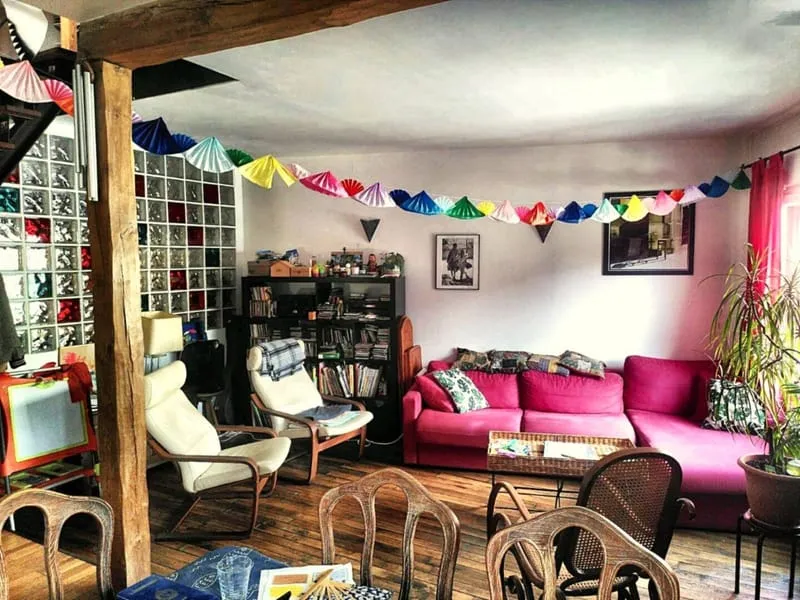 Photo 1