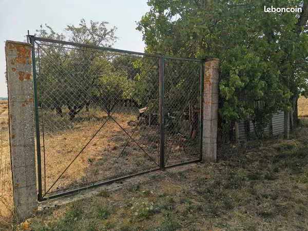Bien agricole et foncier Vente Maillé  800m² 5000€