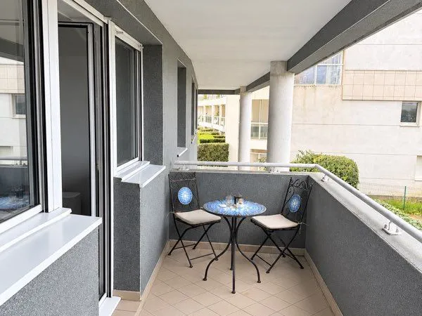 Appartement T2 60 m2 avec balcon + parking - Les Minimes