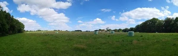 Domaine agricole de 70 hectares d'un seul tenant avec bâtiment agricole et hangar